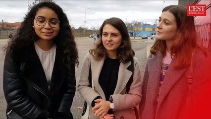 Hasna, Claire et Jeanne, en Terminale S au lycée Margueritte de Verdun, ne cachent pas leur stress pour l'après-bac