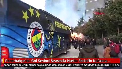 Fenerbahçe'nin Gol Sevinci Sırasında Martin Skrtel'in Kafasına Yabancı Madde İsabet Etti