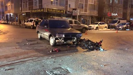 Otomobille Elektrikli Bisiklet Çarpıştı: 3 Yaralı