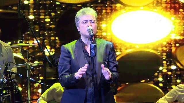 Cengiz Kurtoğlu ve Hakan Altun birlikte konser verdi - İSTANBUL