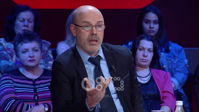 Ora News – Mehmeti publikon dokumentin: Ja si kontrollon qeveria universitetet