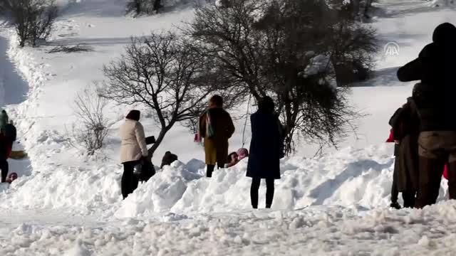 Abant'ta Yarıyıl Tatili Yoğunluğu