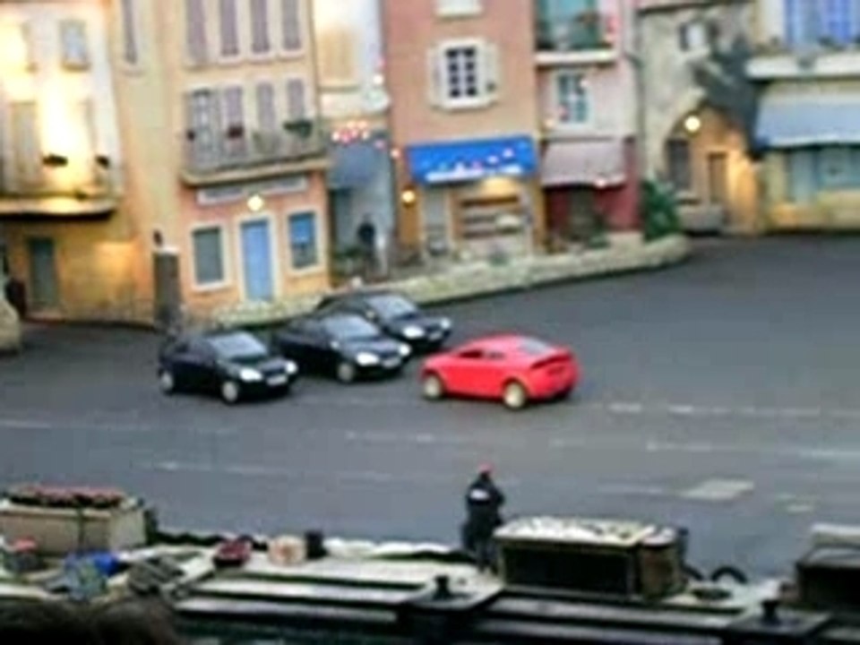 1ere scène avec les voitures