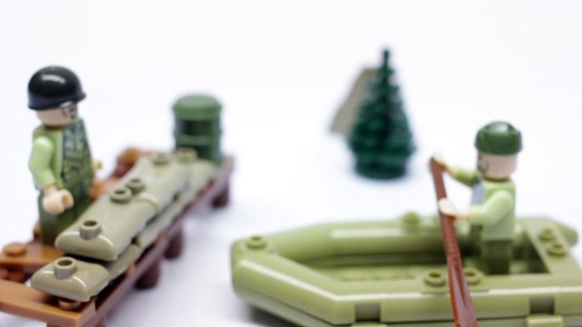 LEGO DOLL Brick World War 2 (1945) Assemble Toys Kids No.D172-3》Mochatoys UNBOXING and Build LEGO China