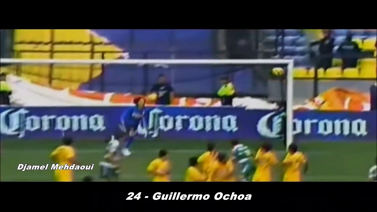 Top 30 ● Best Goalkeepers Saves Ever ● Legendary Saves HD