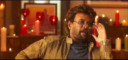 വ്യാജ പതിപ്പ് പ്രദര്‍ശിപ്പിച്ച് സര്‍ക്കാര്‍  ബസ്സുകൾ | filmibeat Malayalam