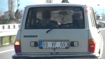 Otomobildeki Buzağı Görenleri Şaşırttı