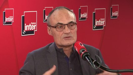 Philippe Val sur sa protection policière : "Je voudrais dire aux gens à quel point ils ont de la chance de pouvoir se balader, s'asseoir à la terrasse d'un café"