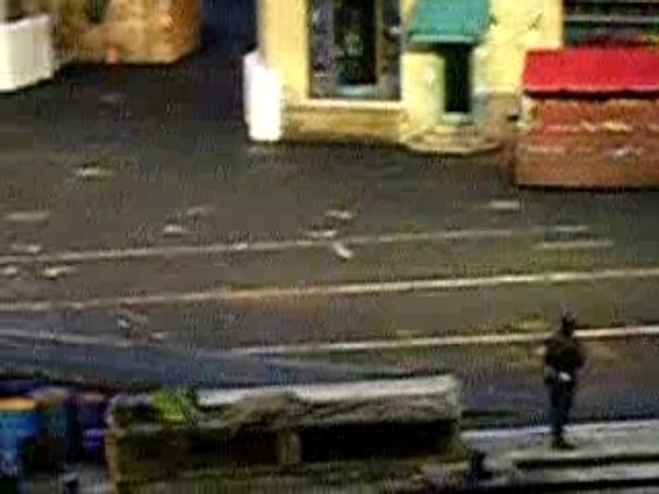 Poursuite à moto - 3