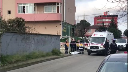 5 Katlı Binanın Çatısından Düşerek Hayatını Kaybetti
