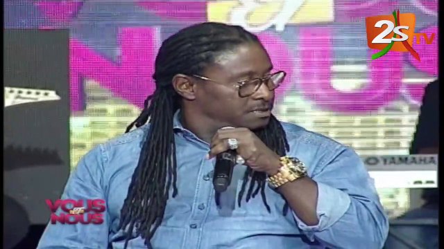 DJ AWADI EN LIVE SUR LE PLATEAU DE VOUS ET NOUS