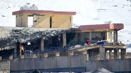 Tải video: Нападение на военную базу: жертвами талибов стали более 120 человек