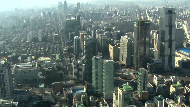 4분기 '깜짝' 성장률에도 웃지 못한 1년 / YTN