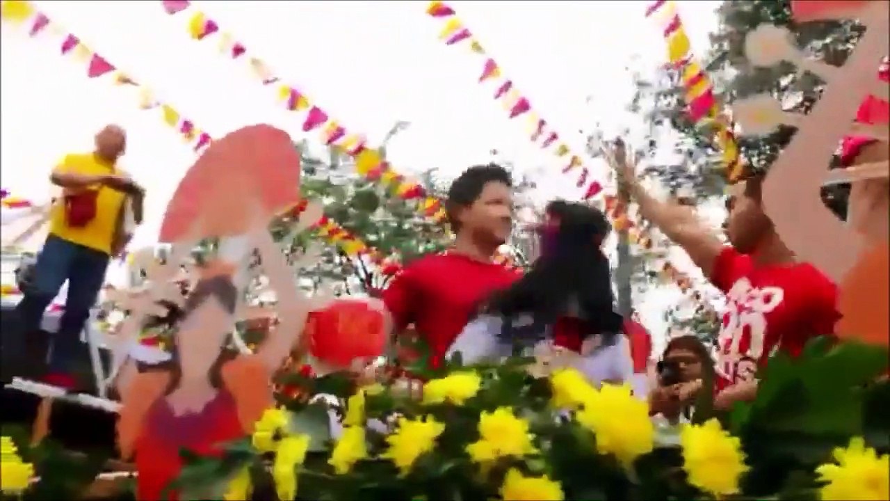 Mga Eksena Nila Alden Richards At Maine Mendoza Sa Cebu Sinulog Festival 2019