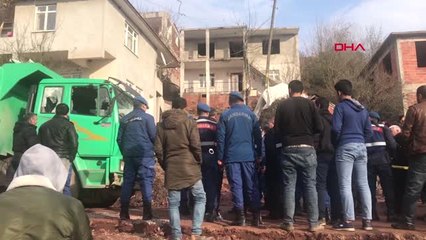 Sakarya Hafriyat Kamyonu Çocuğu Ezdi, Şoförü Pompalıyla Kovaladılar