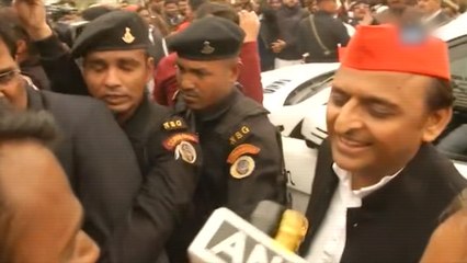 Akhilesh Yadav raises question on credibility of EVMs, cites Japan’s example