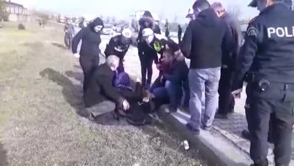 Devrilen Otomobildeki Çift Yaralandı - Karabük