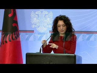 MINISTRJA SPIROPALI I PERGJIGJET OPOZITES PER THUMANE KASHAR - News, Lajme - Kanali 7