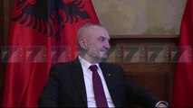 PRESIDENTI META KERKON NE MALIN E ZI PERFAQESIM TE DREJTE TE SHQIPTAREVE - News, Lajme - Kanali 7