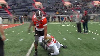 Montez Sweat's monstrous bull rush plants RT in the turf