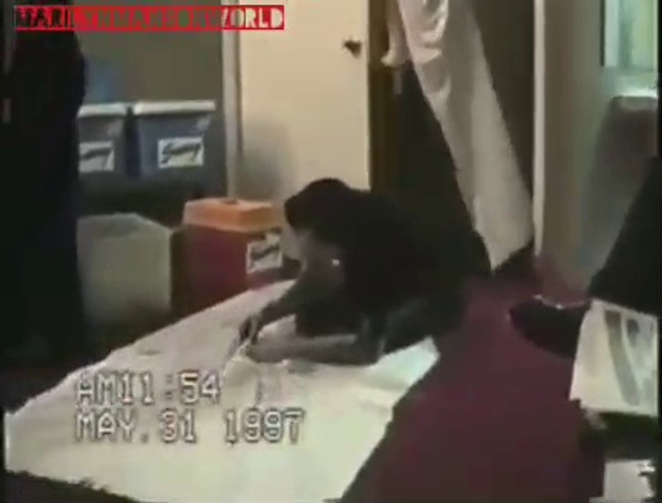 Marilyn Manson and Twiggy Ramirez playing ghosts [Rare homemade video 1997]