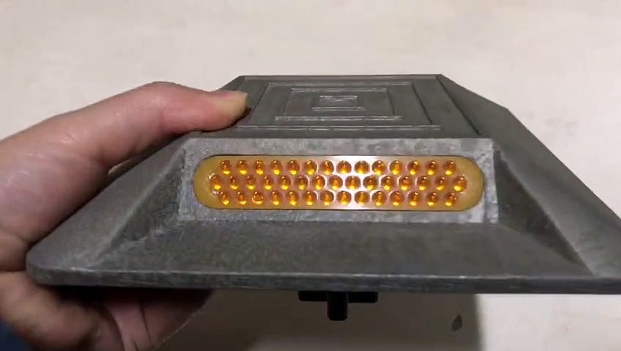 Hengxing RS01D Aluminum Reflective Road Stud