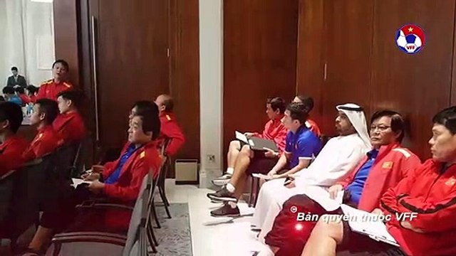 Đội tuyển Việt Nam hào hứng trải nghiệm công nghệ VAR tại Tứ kết Asian Cup 2019 | VFF Channel