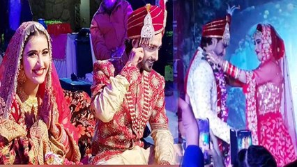 Sheena Bajaj and Rohit Purohit Stun at their wedding | Boldsky
