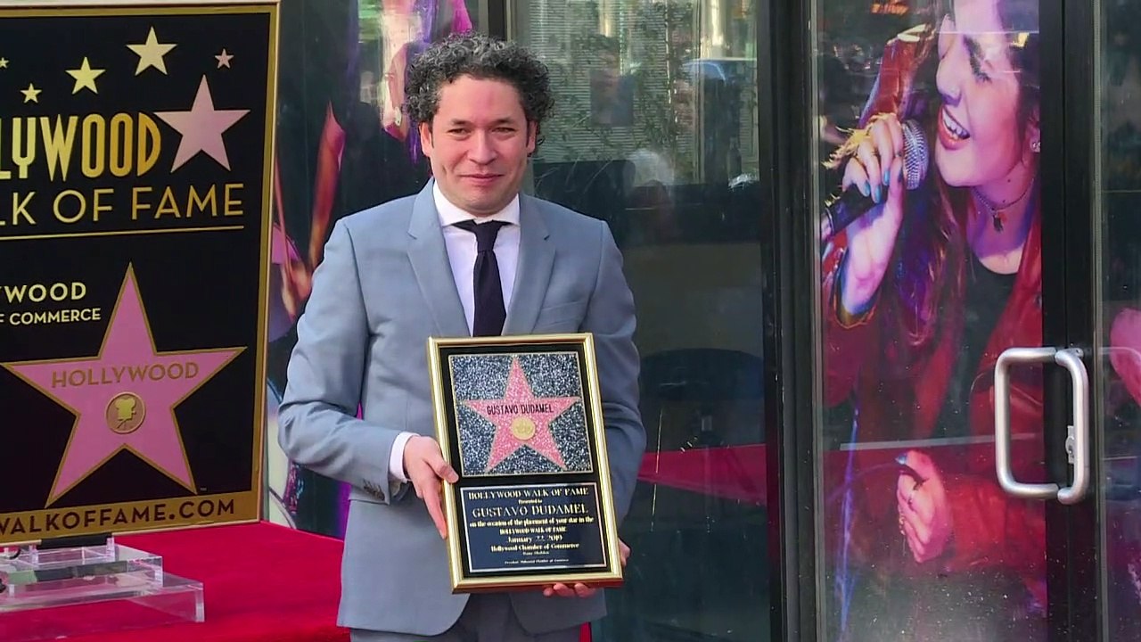 Dudamel recibe estrella en Hollywood con “fé” en Venezuela
