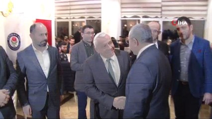 Скачать видео: AK Parti Ataşehir Belediye Başkan adayı İsmail Erdem, “Bugüne kadar okullarımızdan gelen hiçbir talebi geri çevirmedik”