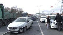 Sultangazi'de Kaza Üstüne Kaza: Kilometrelerce Araç Kuyruğu Oluştu