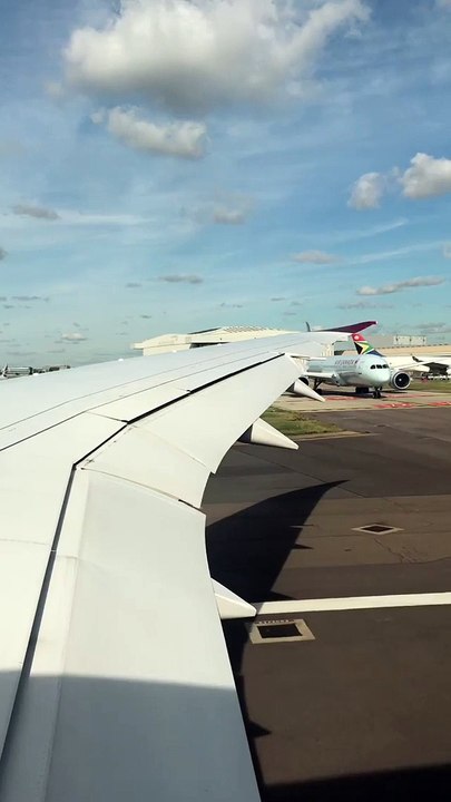 take off from london heathrow onboard a virgin atlantic 787 Dreamliner