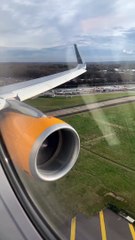 Windy landing at london gatwick onboard a thomas cook A321!