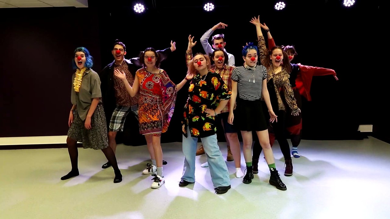 Stage clownesque au lycée Xavier-Marmier de Pontarlier, dans le Doubs