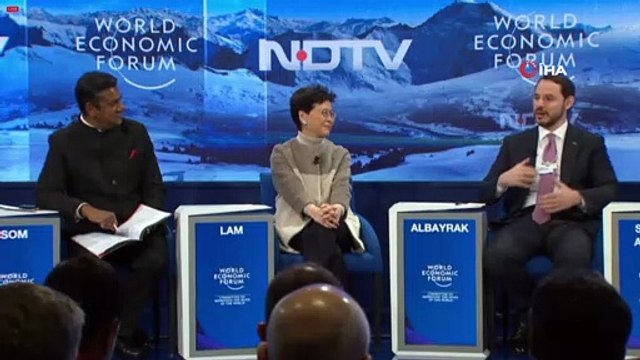 - Hazine Ve Maliye Bakanı Albayrak: 'İnsancıl Bakış Açısı Çok Önemli'- 'Demokrasilerini Savunmak İçin Sokağa Çıkan Yüzlerce İnsan Öldü'- Bakan Albayrak Global Ekonomin Son Durumunu Değerlendirdi