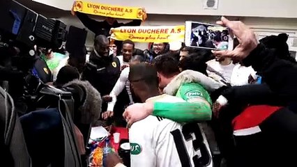 Dans les vestiaires avec les joueurs de Lyon-Duchère