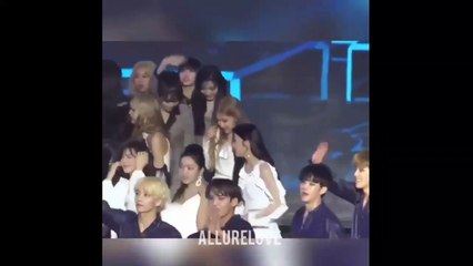 BLACK VELVET IS REAL !! BLACKPINK AND RED VELVET INTERACTION AT GAON AWARDS