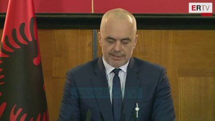 Rama:Studentë në vend të të korruptuarve - News, Lajme - Vizion Plus