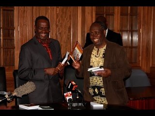 Ngũgĩ wa Thiong'o asks CJ Mutunga for vernacular courts