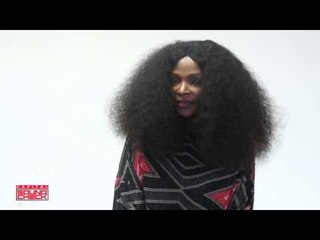 Capital Soundcheck: Simphiwe Dana - Igqirha lendlela (The click song) Acapella