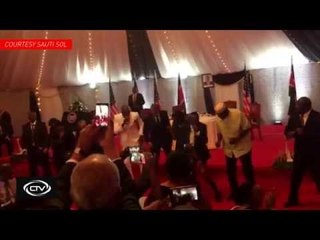 #TBT: Sauti Sol shows Obama how to dance to Sura Yako