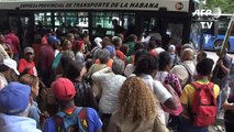 Taxis de Cuba afrontan nuevas normas y se complica el transporte