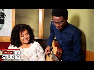 Manasseh Shalom brings his guitar skills to the Lounge with Chao