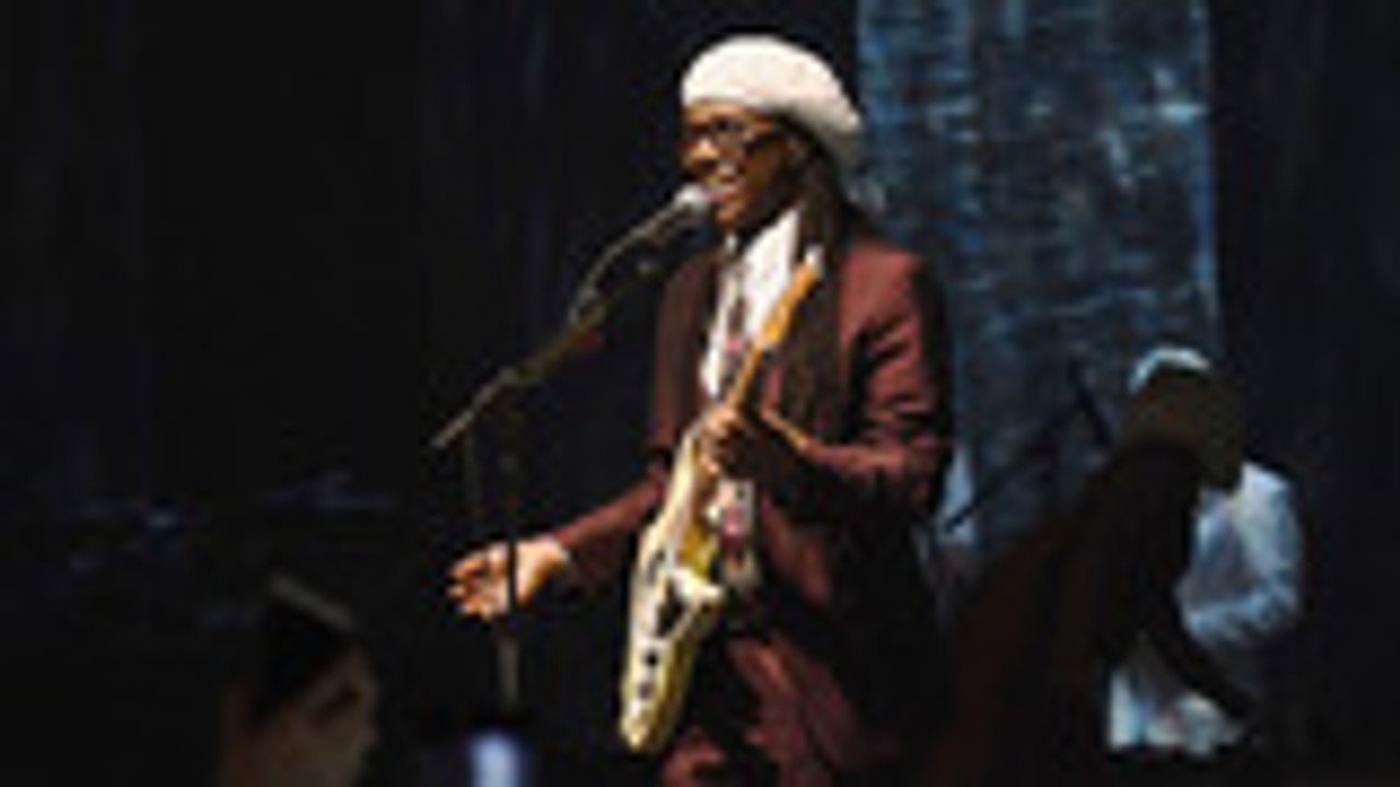 Artists and Events Offer Tickets, Meals and Jobs to Furloughed Government Workers | Billboard News