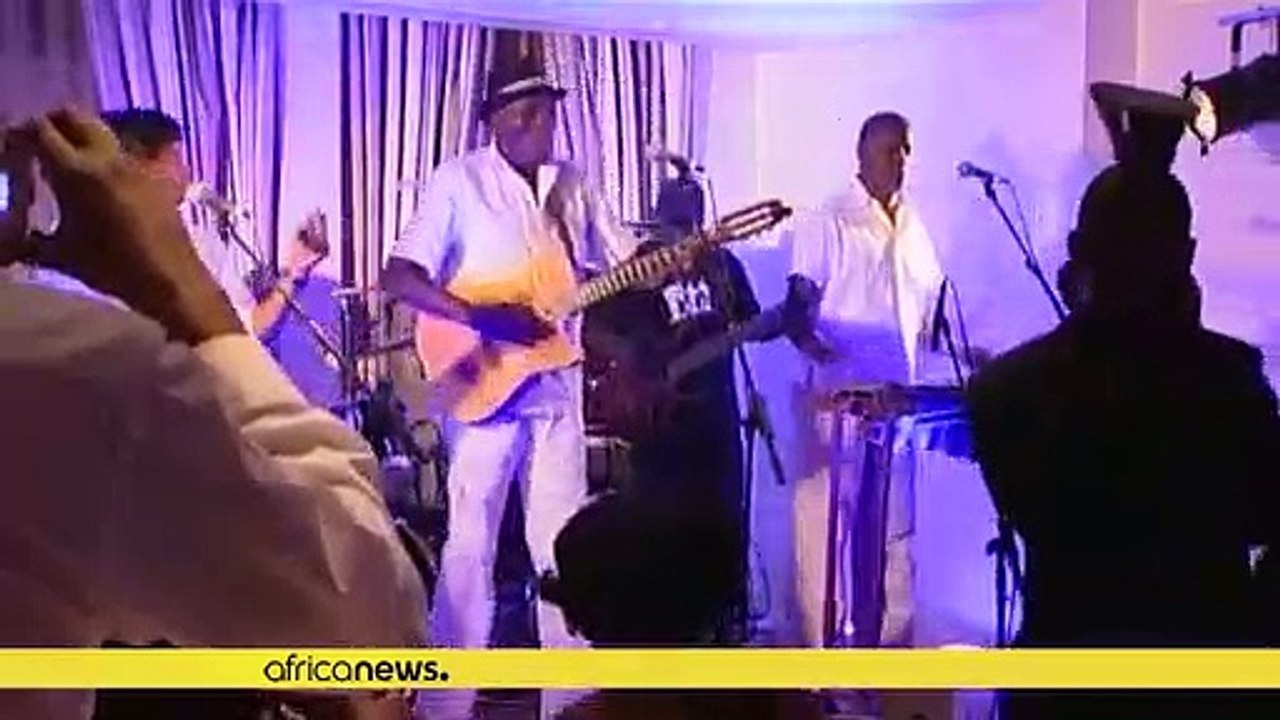 Zimbabwe Music Legend Oliver Mtukudzi Dies At 66 - Video Dailymotion