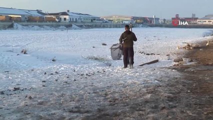Erzurum ve Ağrı'da Eskimo Usulü Balık Avlıyorlar