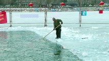 Ice ice baby: elderly Chinese take freezing plunge