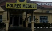 Pasca OTT KPK, Bupati Mesuji Diterbangkan ke Jakarta