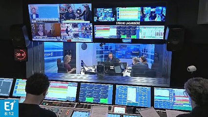 Venezuela : Juan Guaido autoproclamé président, "c'est bien un putsch, mais sans uniforme"