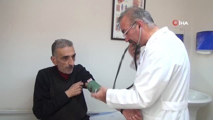 4 Yıl Aradan Sonra İlk Defa Ayakkabı Giydi